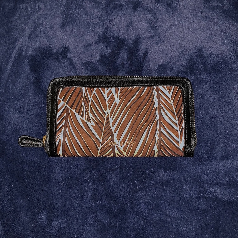 VERA BRADLEY HANDBAG/WALLET